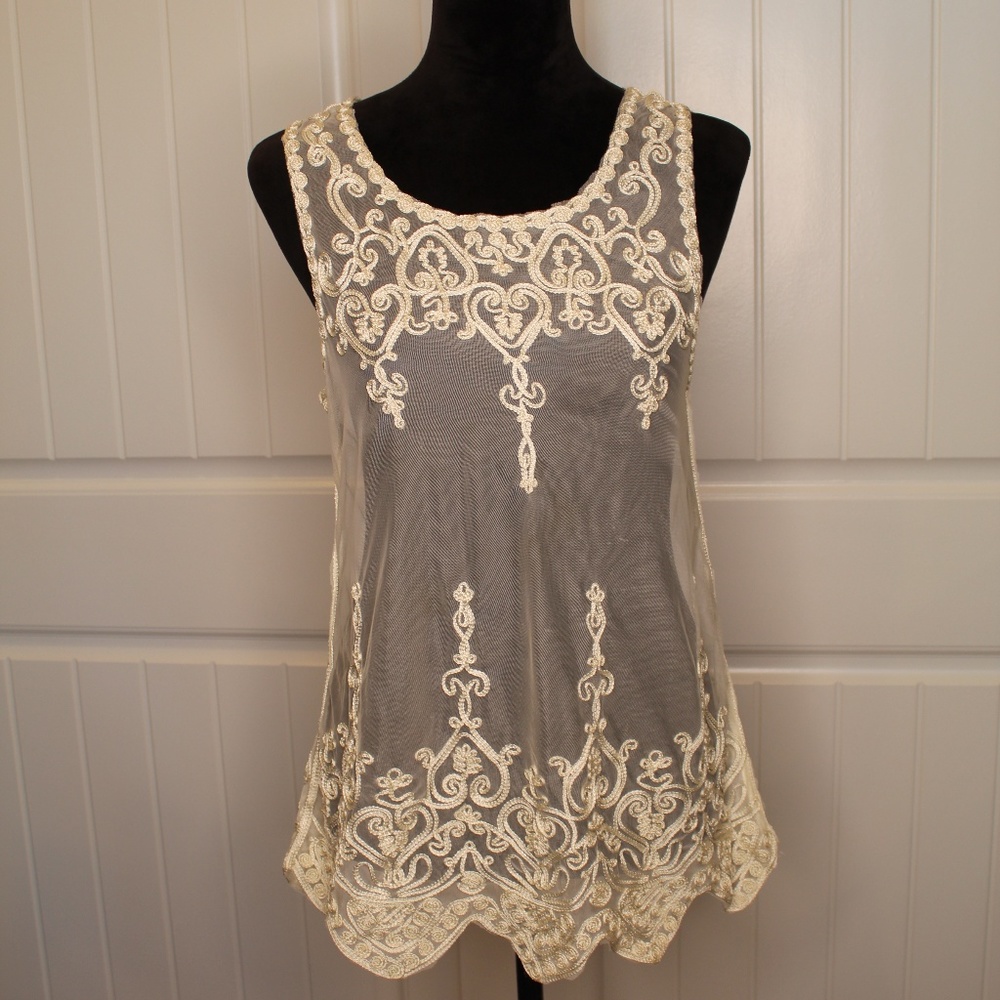 Elegant Soft Sheer Off White Aplique Designed Top